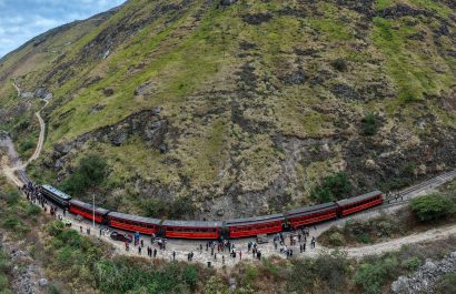 Servicio turístico del Tren Nariz del Diablo se reanuda después de cuatro días de suspensión