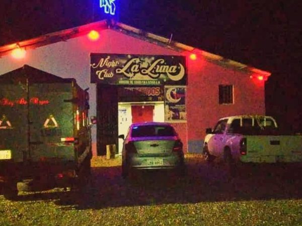 Sicarios entraron a un prostíbulo y mataron a tres personas, entre ellas un DJ que estaba trabajando. (Redes sociales).