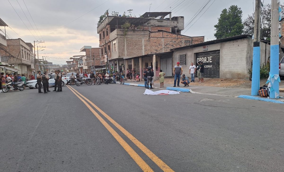 Sicarios matan al 'Frentón' en la entrada del Son Cubano de Portoviejo