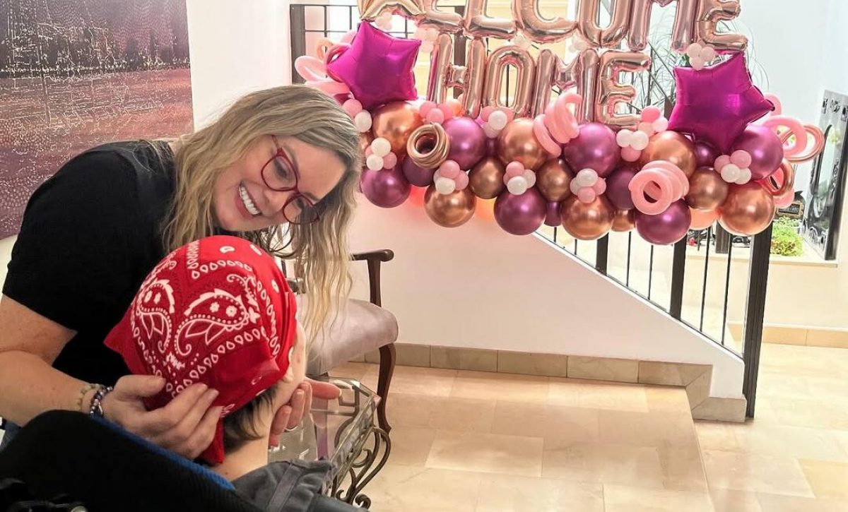 Úrsula Strenge emociona al mostrar el regreso a casa de su hija Camila tras un difícil proceso médico