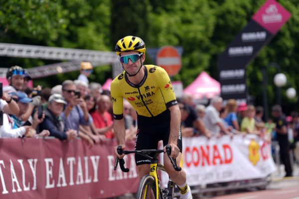 Simone Yates es el virtual campeón del Giro 2025, a falta de una etapa