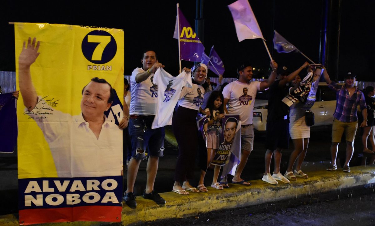 Simpatizantes de Daniel Noboa realizan celebraciones en Portoviejo y Manta