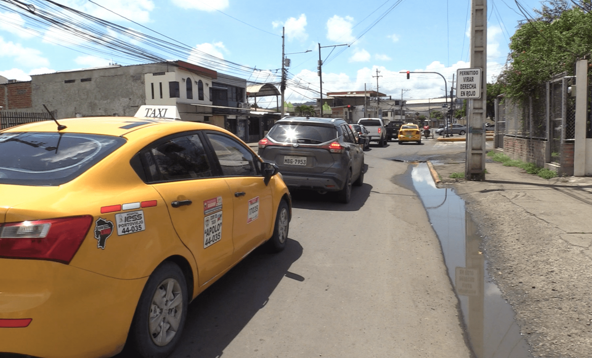 Sin lluvias ni tráfico vehicular en Portoviejo esta mañana