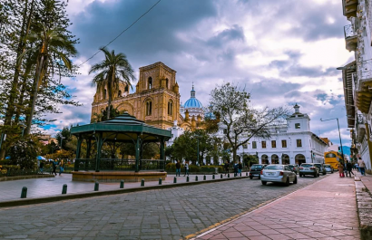 Clima en Cuenca este sábado 30 de agosto: parcialmente soleado con lluvias dispersas