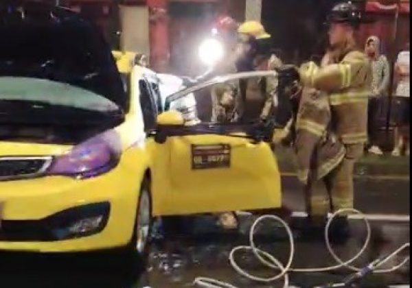 Siniestro vial en la Av. Quito de Santo Domingo involucra a taxi ejecutivo