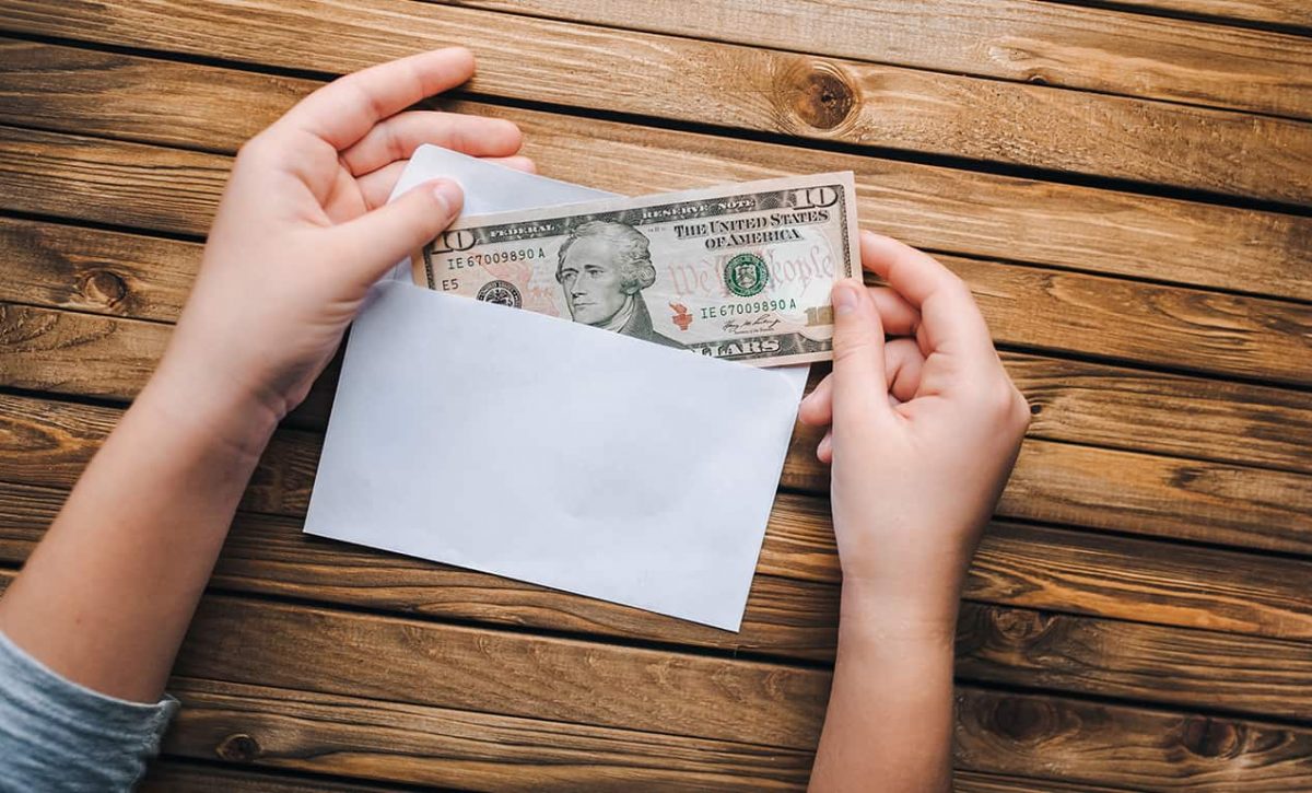 Ahorre fácilmente con el método del 1 al 100 en tiempos de crisis económica.