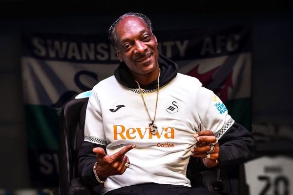 Snoop Dogg se convierte en copropietario de Swansea City en la Championship
