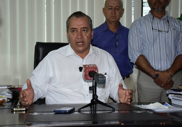 ¿Subirán los Pasajes La cruda realidad del transporte público en Ecuador