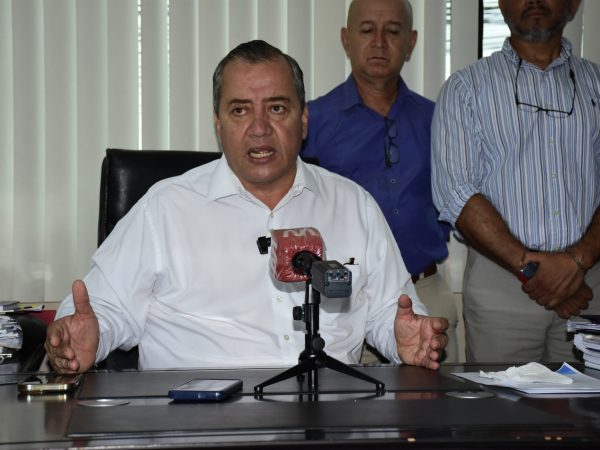 ¿Subirán los Pasajes La cruda realidad del transporte público en Ecuador