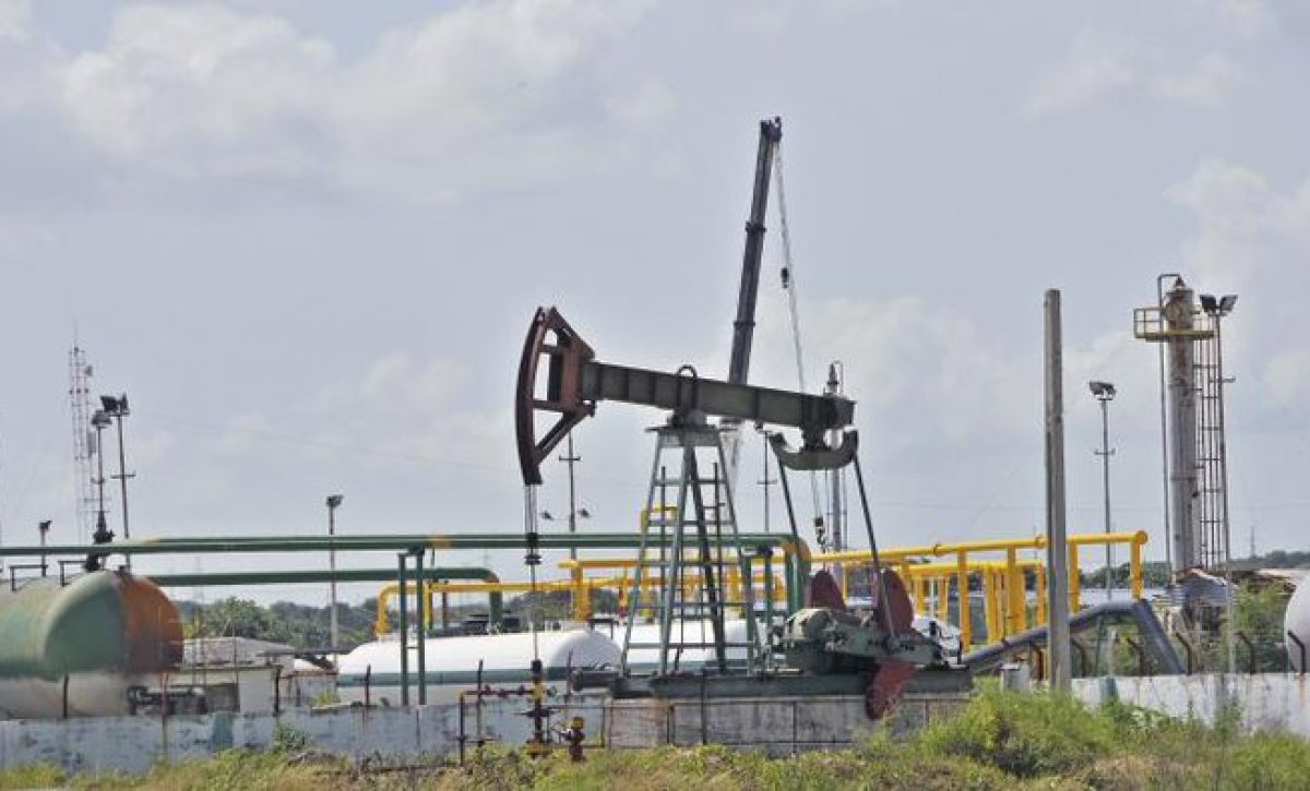 La investigación ha generado ciertos conflictos entre las empresas petroleras y grupos ecologistas.