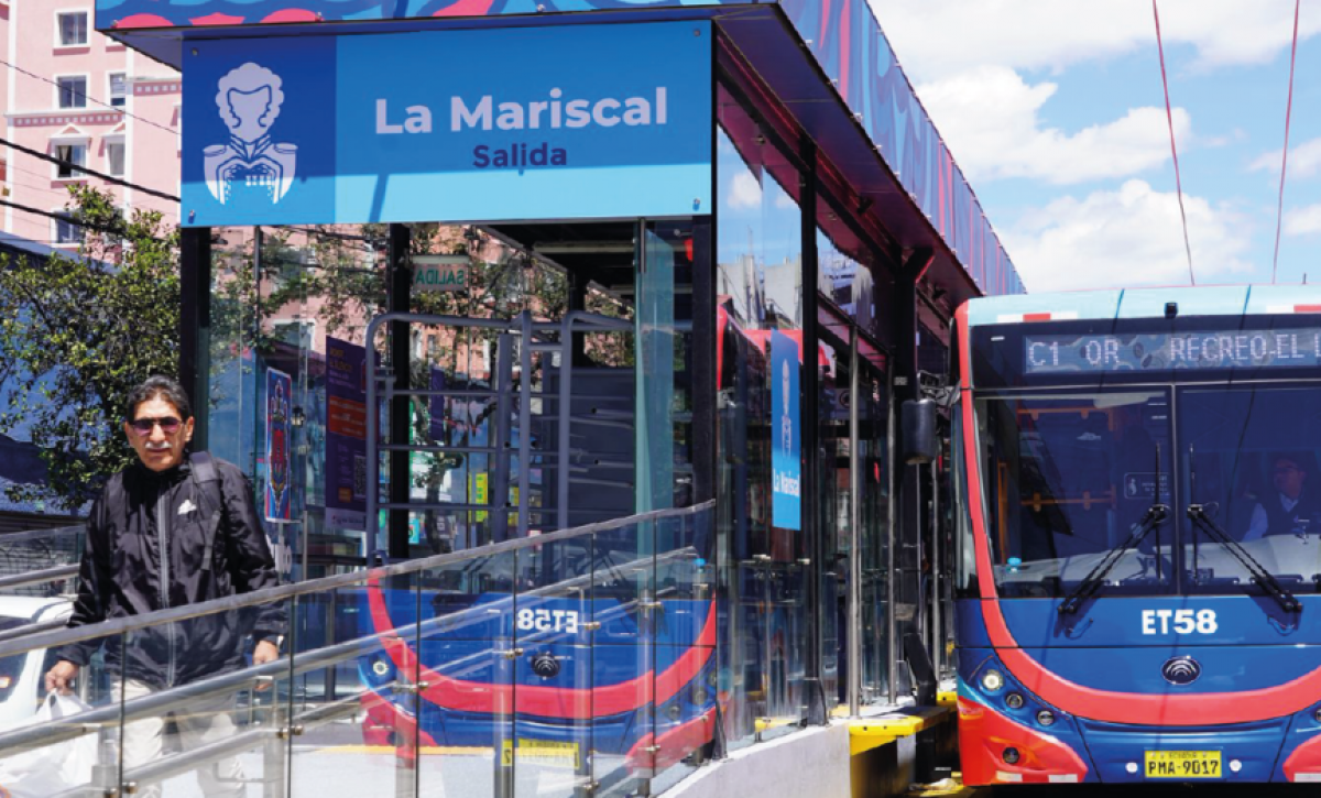 Tarjeta ciudad liderará nuevo sistema de pago en transporte de Quito