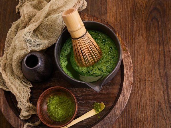 Té y matcha tienen compuestos que inhiben la absorción de hierro vegetal ¿A quiénes?