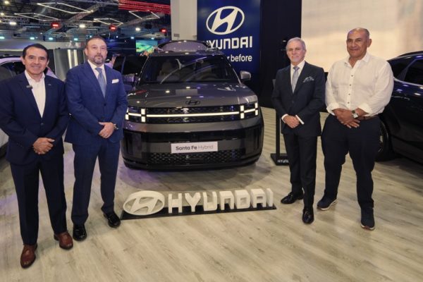 Tecnología híbrida gana terreno en Ecuador modelos y cifras tras el Autoshow 2025