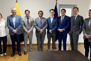Temu planea instalarse en Ecuador tras reunión con ministro de Producción