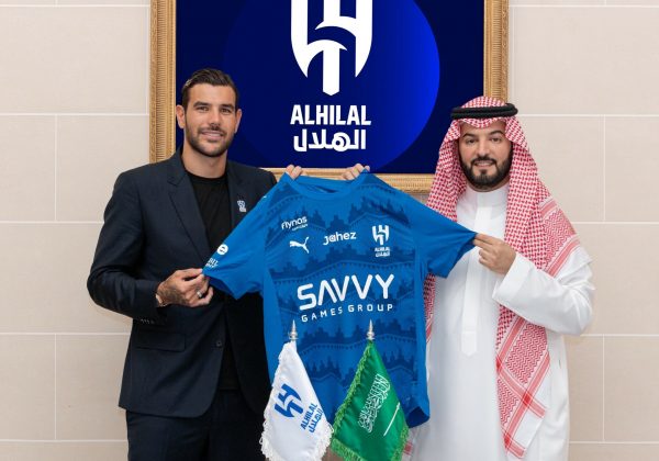Theo Hernández deja el AC Milan y firma con Al Hilal hasta 2028