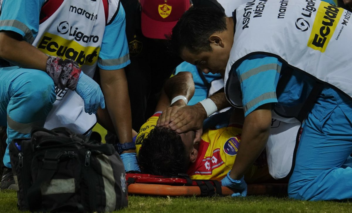 Thiago Serpa enfrenta larga recuperación tras fractura en duelo entre Aucas y Emelec