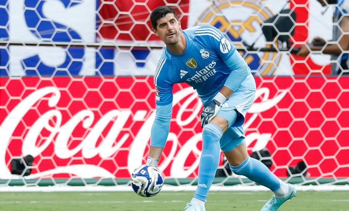 Thibaut Courtois extiende su contrato con el Real Madrid por dos años