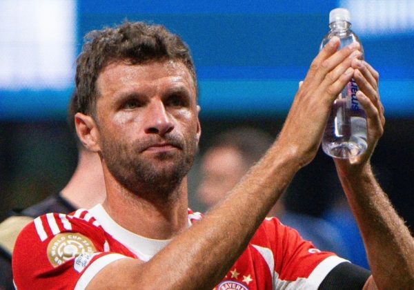 Thomas Müller, del Bayern de Múnich, se despide del fútbol profesional tras perder ante del Paris Saint-Germain en el Mundial de Clubes 2025. ( Bayern Múnich X).