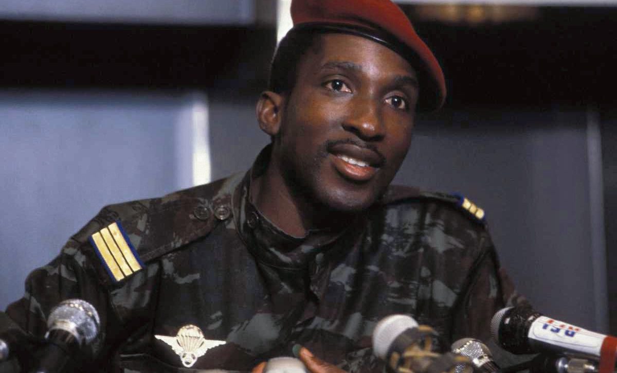 Conocido como el "Che Guevara africano", Thomas Sankara lideró una revolución en el antiguo Alto Volta, reinventando el estado como Burkina Faso.