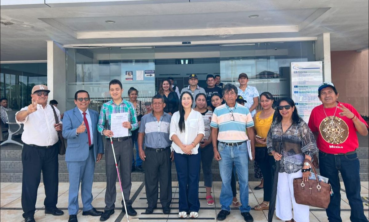 Torniquetes en buses urbanos de Santo Domingo generan debate por accesibilidad.