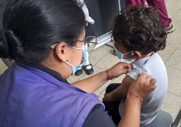 Tosferina avanza en el Ecuador