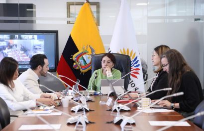 Transparencia y eficiencia, ejes del debate sobre contratación pública en la Asamblea