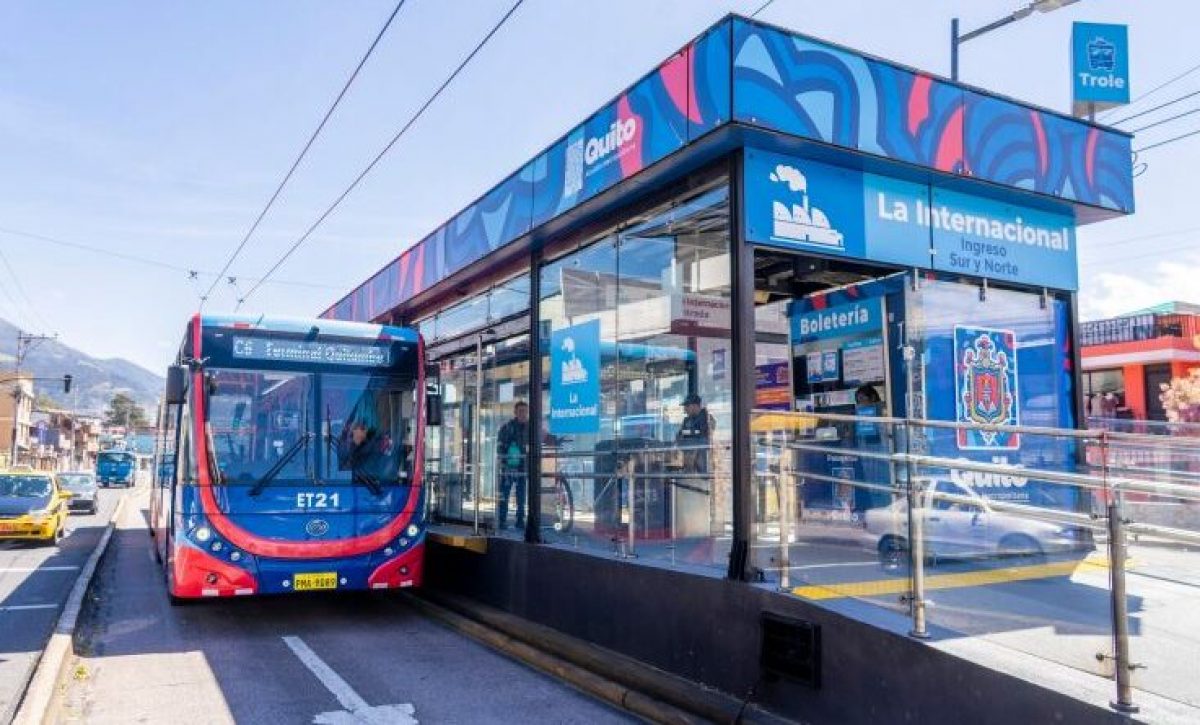 Transporte municipal de Quito operará con horarios especiales durante el feriado del 9 de Octubre