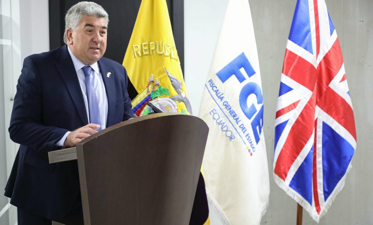 Tras cinco años en el cargo, el Embajador británico Chris Campbell se despide de Ecuador