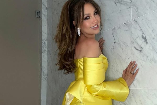 Tras recibir críticas por su silencio, Thalía expresa su apoyo a las familias afectadas por las redadas migratorias en Estados Unidos