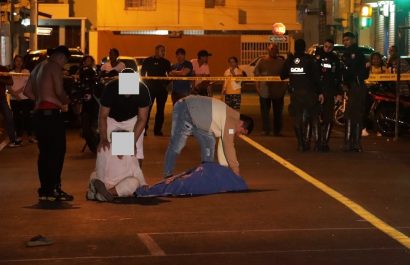 Tres hombres resultaron asesinados durante dos ataques armados perpetrados por sicarios en el centro de Guayaquil.
