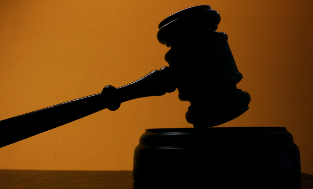 Tribunal condena a muerte a un hombre por criticar en redes sociales al presidente de Túnez