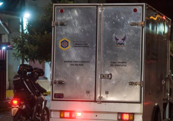 Triple crimen causa conmoción en Esmeraldas, entre las víctimas había un hombre, a quien decapitaron. (Referencial-API).