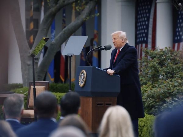 Trump asegura que aranceles impulsarán la economía de Estados Unidos