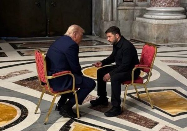 Trump hablará con Putin y Zelenski este lunes, para poner fin al baño de sangre en Ucrania