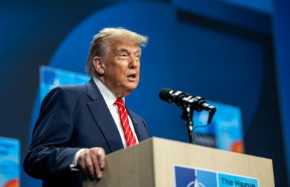 Trump impone multas de hasta $1,000 diarios a inmigrantes por desobedecer órdenes de deportación