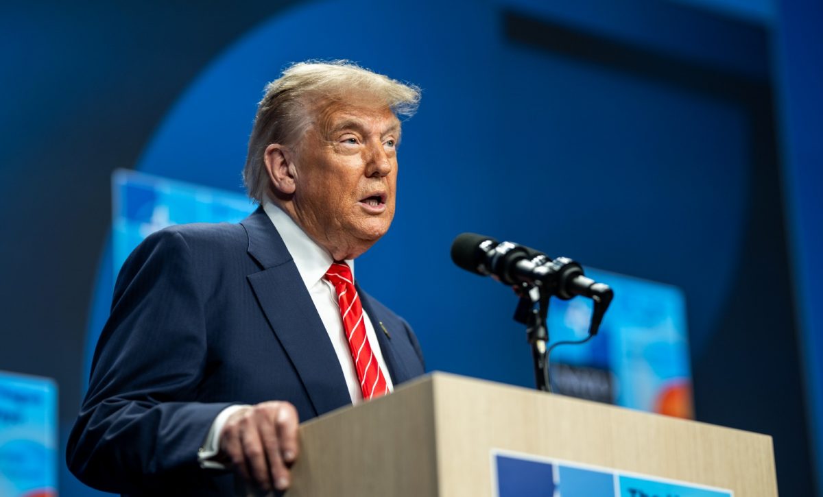 Trump impone multas de hasta $1,000 diarios a inmigrantes por desobedecer órdenes de deportación