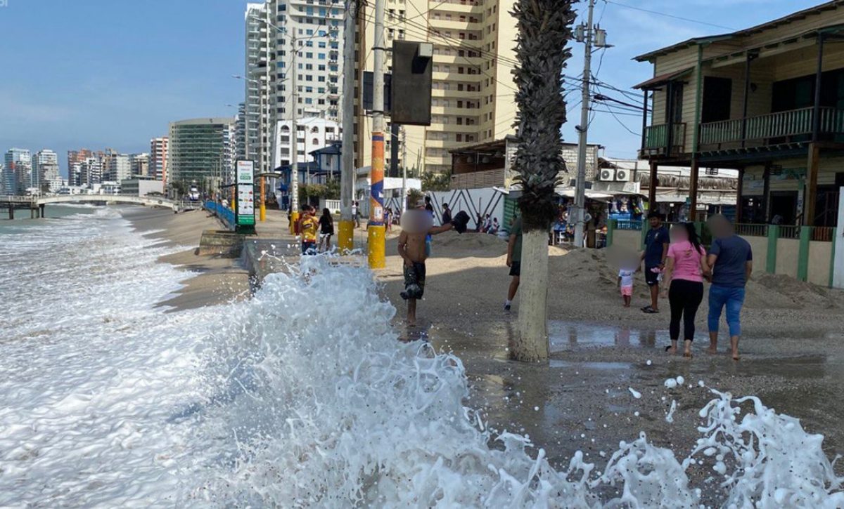 Tsunami en Ecuador: Olas de hasta tres metros podrían llegar a las costas ecuatorianas tras terremoto en Rusia, según NOAA. (API).