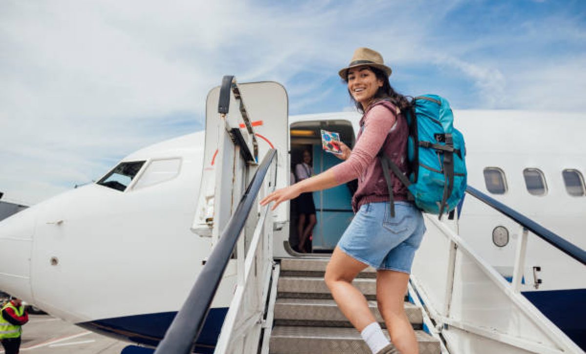 Turismo a Estados Unidos domina las salidas internacionales de ecuatorianos en 2024