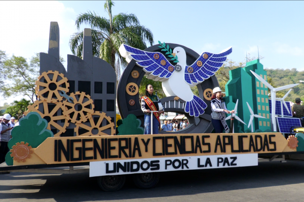 UTM inicia actividades por el 71.º Aniversario con un vibrante pregón