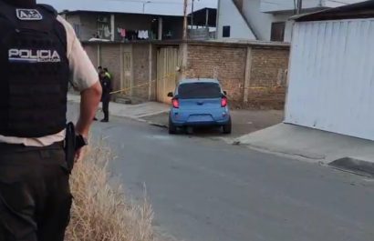 Un agente de tránsito identificado como David Isaac Yánez Velasco, de 27 años, resultó asesinado de varios disparos la mañana de este jueves 14 de agosto.
