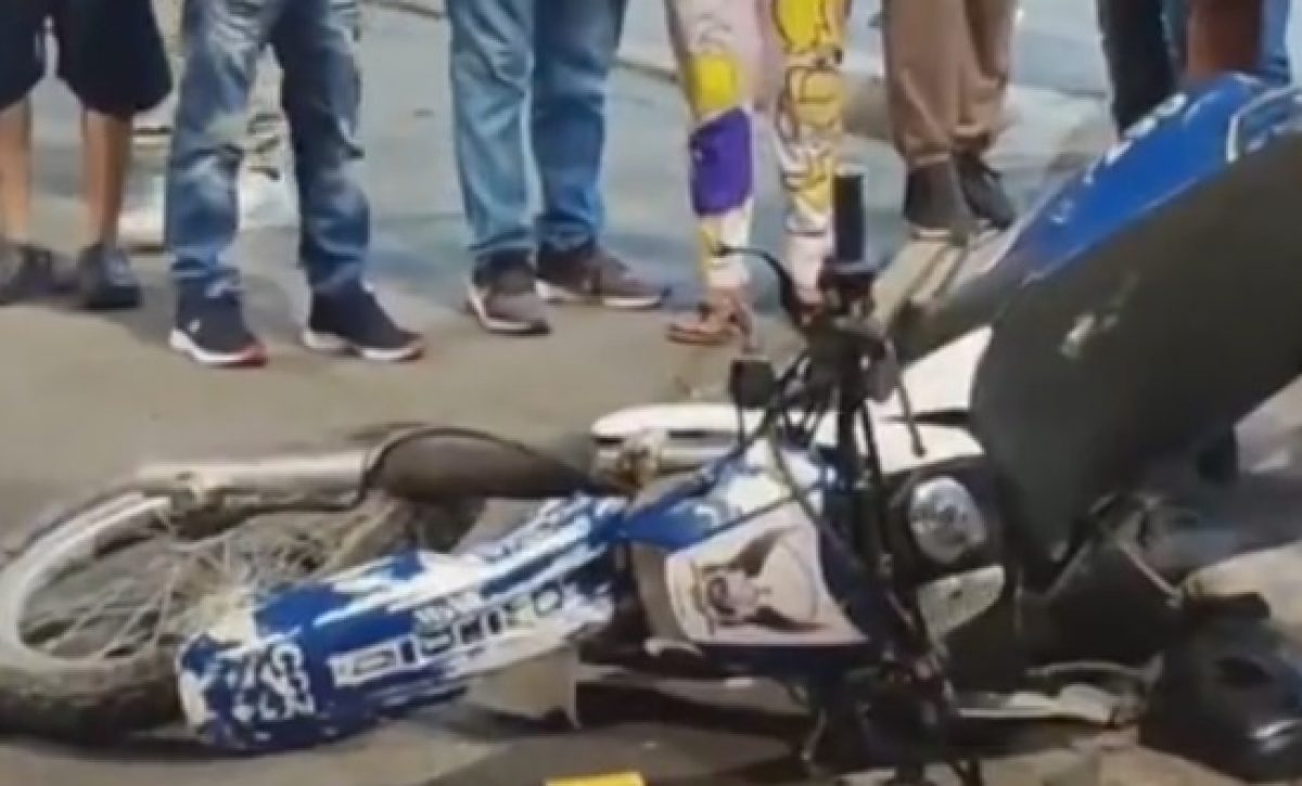 Un agente del Grupo de Operaciones Motorizadas (GOM) de la Policía Nacional, murió producto de un accidente de tránsito.