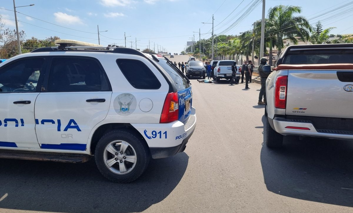 Un ataque armado registrado en la ciudad de Manta deja tres hombres y una mujer asesinados.a