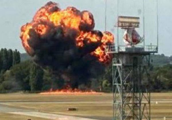 Un avión Beechcraft King Air B200, operado por Zeusch Aviation, se estrelló este domingo 13 de julio en el aeropuerto de Southend
