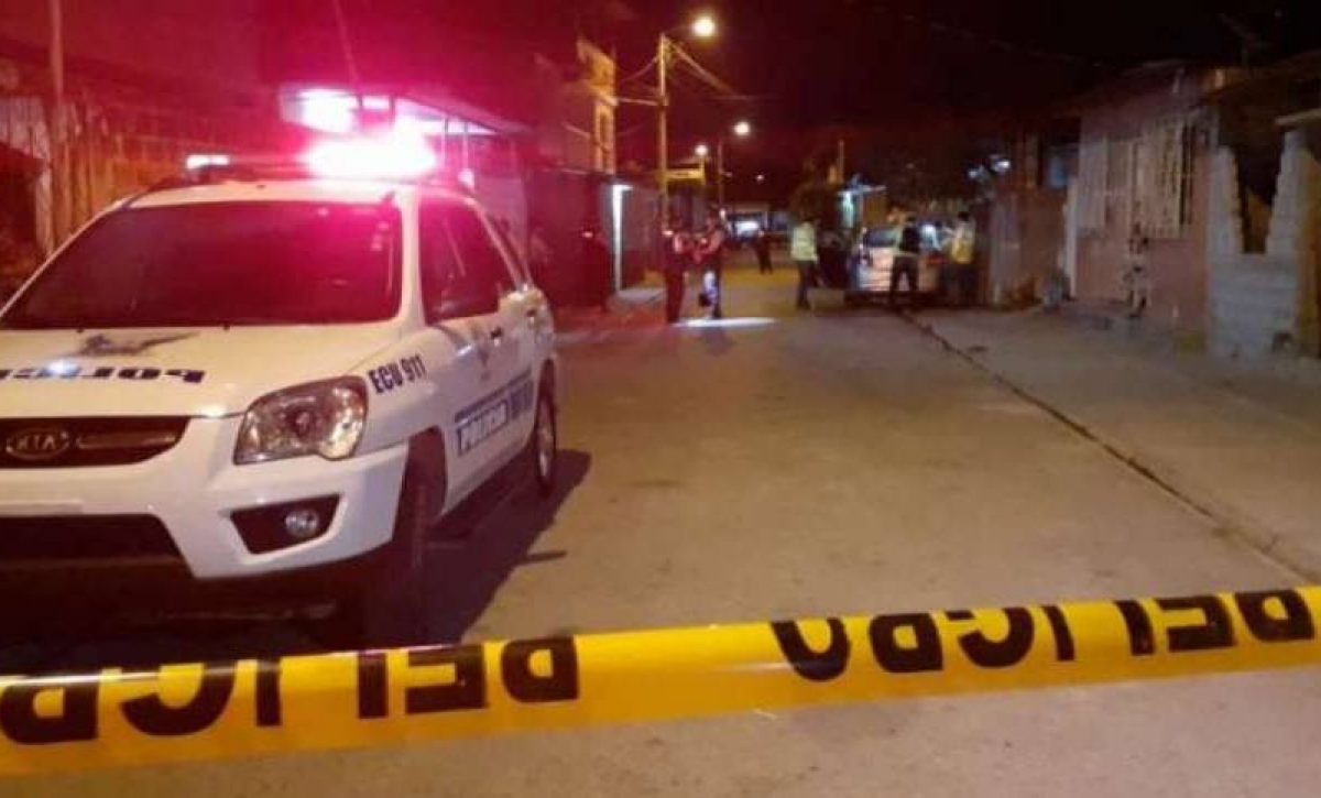 Un culto evangélico se convirtió en el escenario de un ataque armado en el sector Flor de Bastión, en Guayaquil.