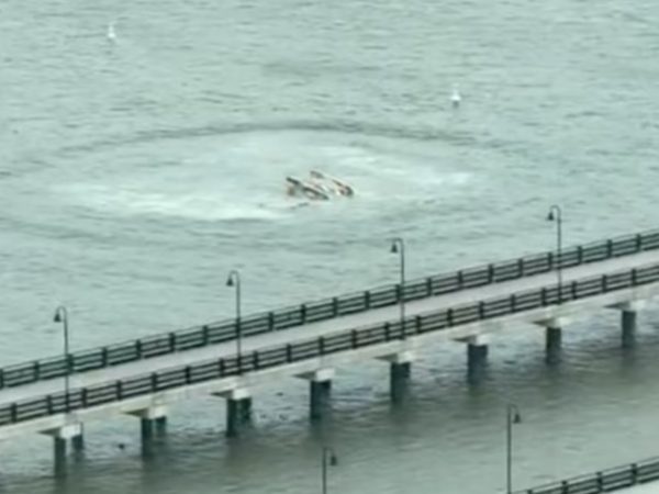 Un helicóptero se estrelló en el río Hudson