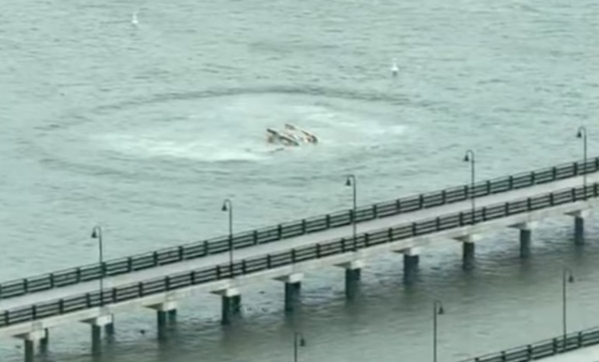 Un helicóptero se estrelló en el río Hudson