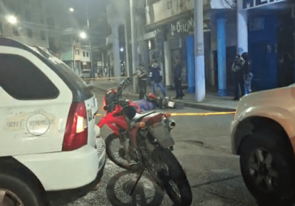 Un hombre fue asesinado en la avenida Manabí de Portoviejo, este domingo, en el cierre del Día de las Madres