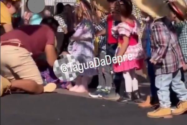 Un hombre identificado como Douglas Felippe agredió a un niño de cuatro años durante un festival escolar en el Colégio Liceu de Vicente Pires,
