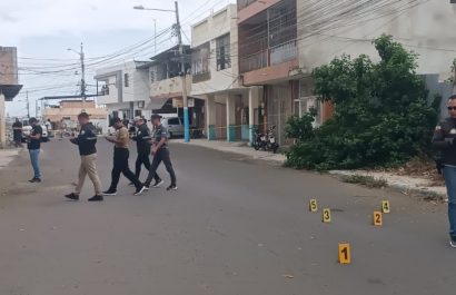 Un hombre sobrevive tras ser atacado por sicarios en Manta y escapa entre matorrales para ponerse a salvo. (El Diario)