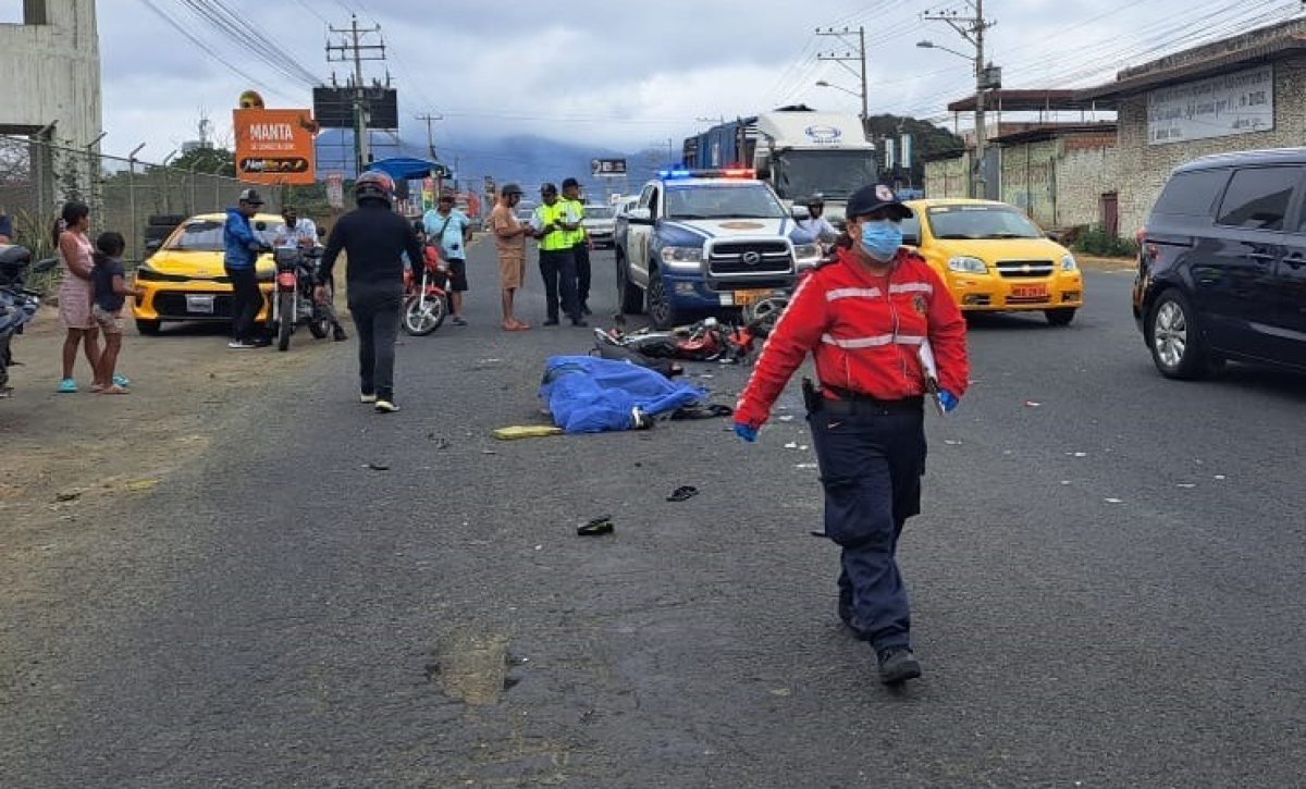 Un motomandado identificado como Pedro Payes, de 40 años y nacionalidad venezolana, perdió la vida este domingo 3 de agosto.